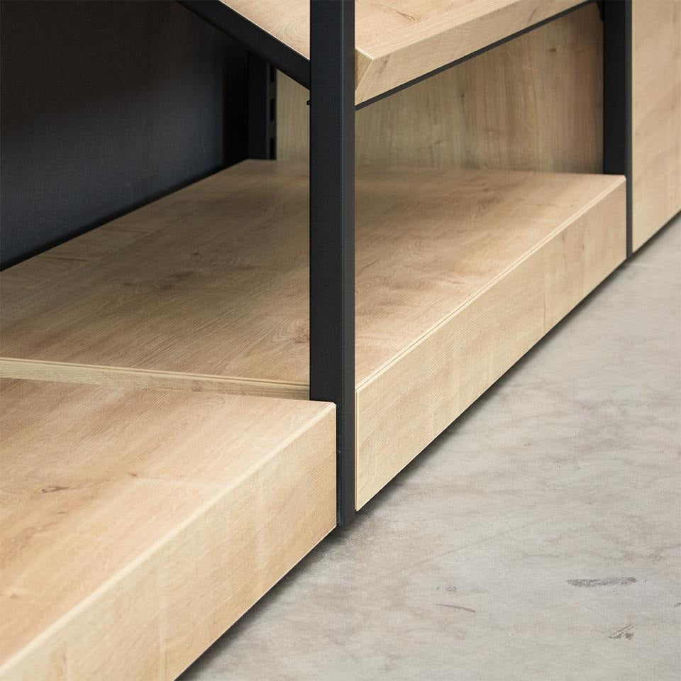 Pedestal Addison, wooden base for Shelving System — photo 3